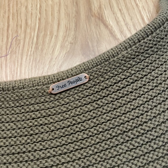 Green Free People sweater - Picture 3 of 5